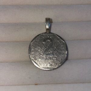 Estate jewelry, Coin pendant